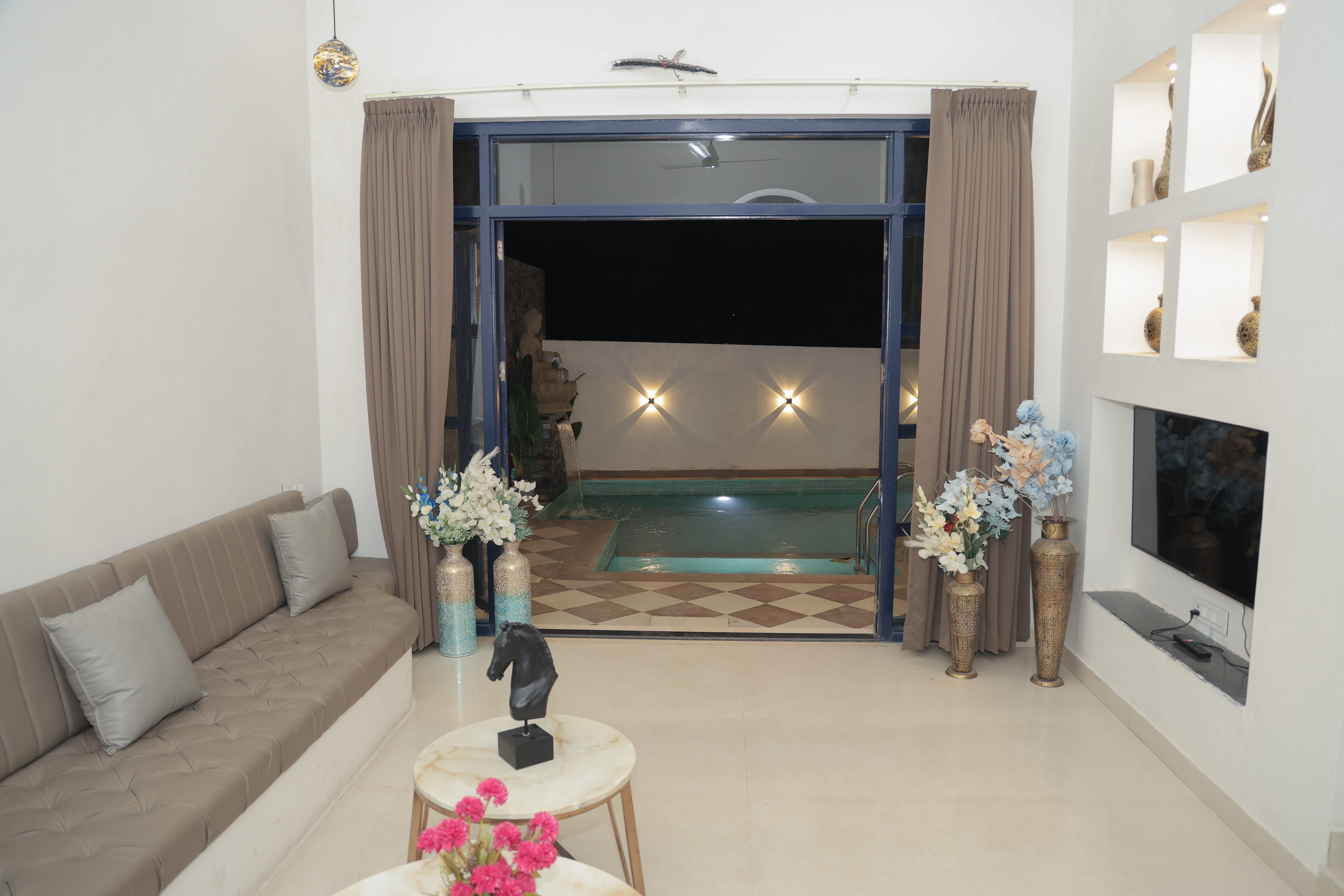 Rajasthani Folk Artist Management in Udaipur